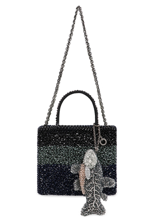 ANTEPRIMA×IZUMI KATO＞ COLLABORATION COLLECTION